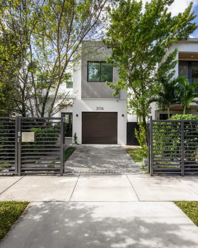 JUST LISTED 🌿 Center Grove is calling, and this move-in-ready townhome understood the assignment.

📍 3174 Elizabeth Street, Coconut Grove

3 Bedrooms
4 Bathrooms
2,472 SF

🔹 Gated modern townhome with private entry (privacy level: elite)

🔹 Open-concept main level with designer lighting + clean tile floors

🔹 Sleek white kitchen with oversized quartz island + brass-accented bar seating — hello, dinner parties

🔹 Flexible bonus space ideal for playroom, home office, or studio setup

🔹 Private backyard with lush tropical landscaping, BBQ zone + low-maintenance turf (aka: weekend friendly)

🔹 Rooftop terrace with summer kitchen + outdoor shower: your sunset HQ

🔹 Tucked on a quiet street in the heart of Center Grove — minutes to parks, marinas, top schools, and the village.

📲 Want the insider details? Comment “PERFECT” for pricing + a private showing.

#CoconutGroveRealEstate #miamirealestate